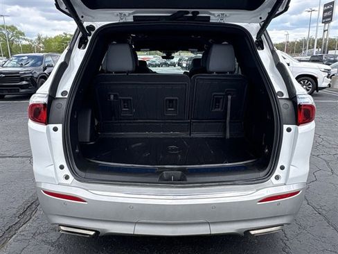 Used 2024 Buick Enclave Essence w/ Technology Package FWD image 24
