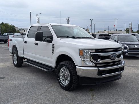 Used 2021 Ford F250 XL w/ STX Appearance Package AWD/4WD image 3