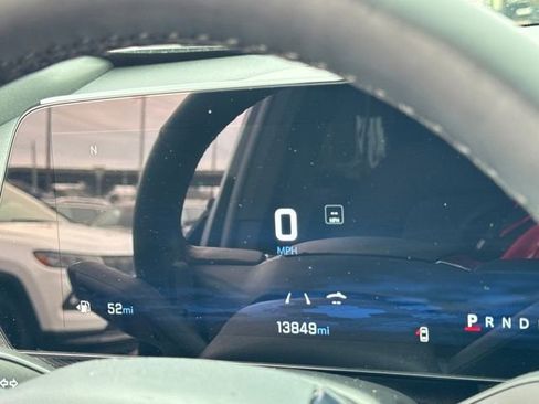 Used 2025 Chevrolet Equinox LT image 14