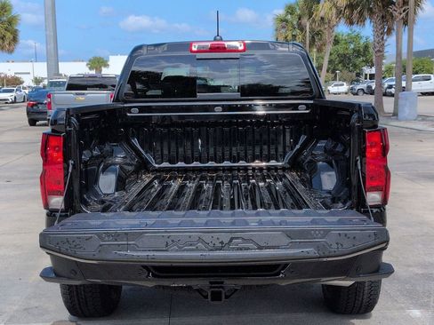 New 2026 Chevrolet Colorado Trail Boss AWD/4WD image 23