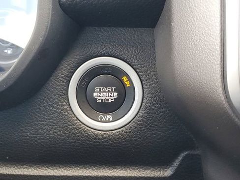Used 2019 RAM 1500 Big Horn AWD/4WD image 24