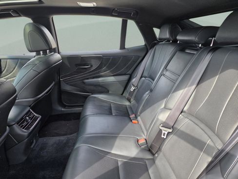 Used 2018 Lexus LS 500 LS 500 w/ Accessory Package (Z2) image 20