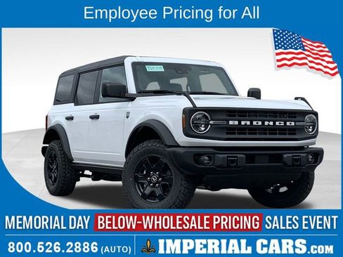 New 2025 Ford Bronco Big Bend w/ Black Diamond Package AWD/4WD image 1