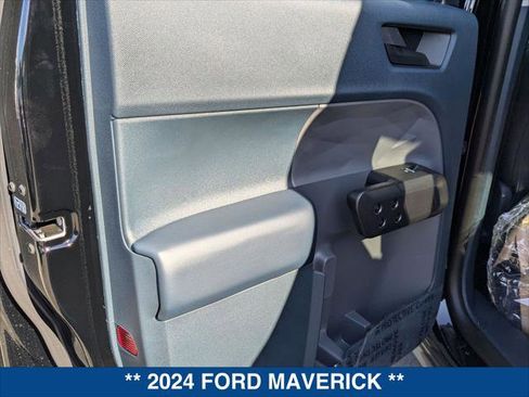 New 2024 Ford Maverick Tremor w/ Tremor Off-Road Package image 15