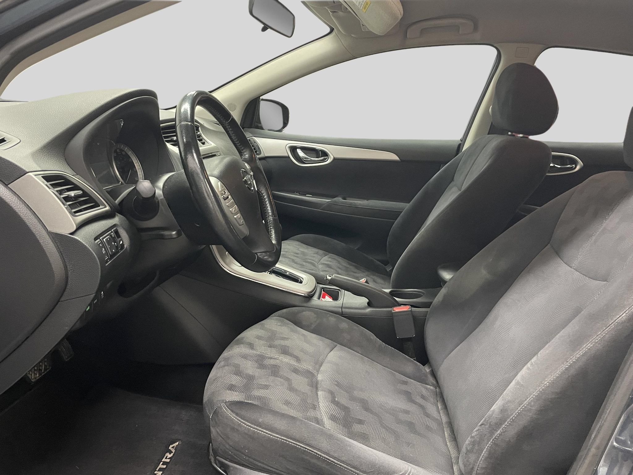 Used 2013 Nissan Sentra SV w/ Driver Pkg FWD image 16