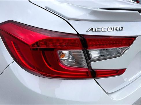 Used 2021 Honda Accord Touring image 20