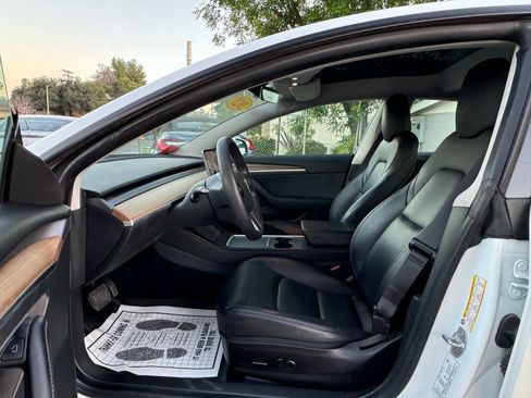 Used 2021 Tesla Model 3 Standard Range Plus image 27