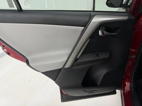 Used 2018 Toyota RAV4 XLE w/ Plus Extra Value Package FWD image 35