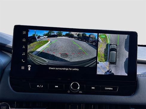 New 2025 Mitsubishi Outlander SE image 14