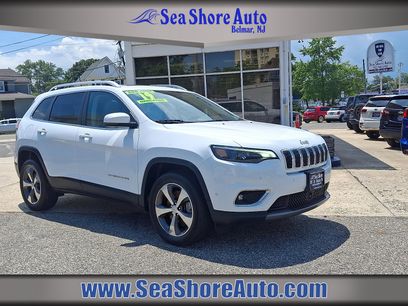 Used 2019 Jeep Cherokee Limited w/ Technology Group