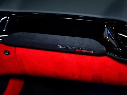 Used 2026 Ferrari 12Cilindri Spider RWD image 33