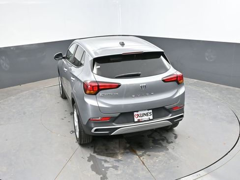 Used 2025 Buick Encore GX Preferred AWD/4WD image 28
