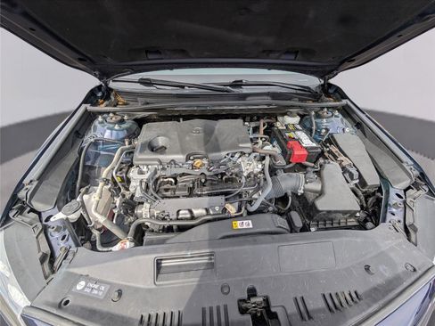 Used 2022 Toyota Camry SE image 32