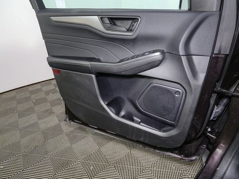 Used 2023 Ford Escape Active w/ Tech Pack #1 image 38