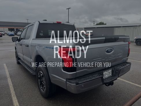 Used 2023 Ford F150 Lightning XLT AWD/4WD image 3