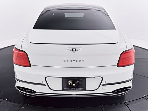 Used 2022 Bentley Flying Spur V8 AWD/4WD image 31