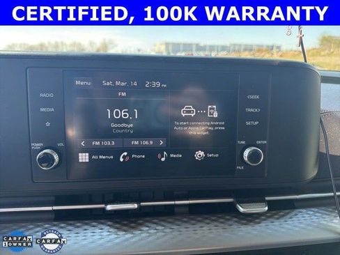 Certified 2023 Kia Carnival LX image 15