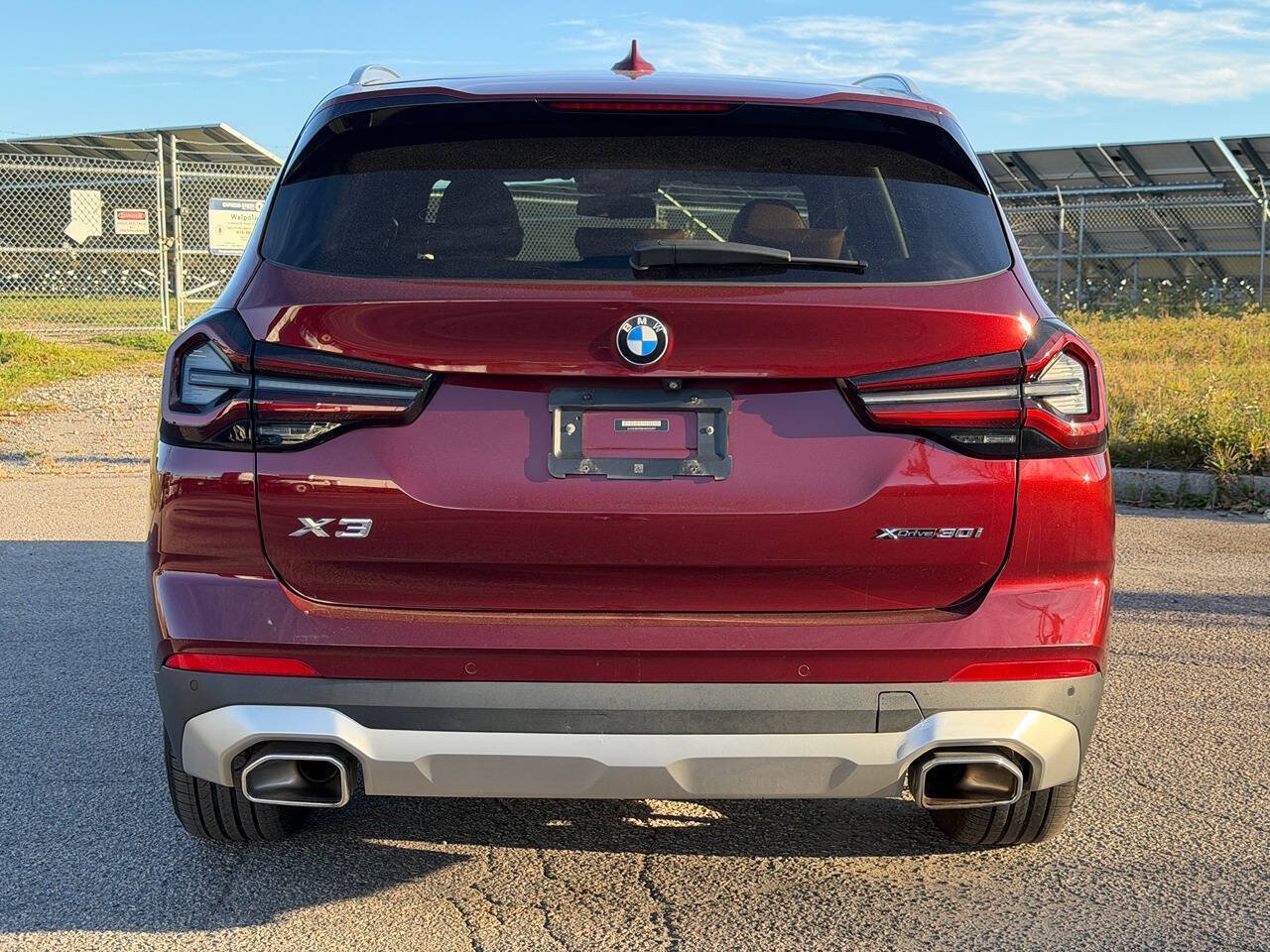 Used 2022 BMW X3 xDrive30i w/ Premium Package 2 AWD/4WD image 4