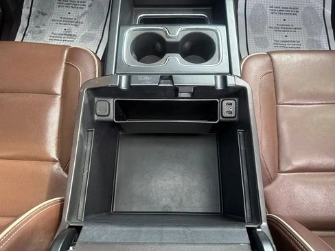 Used 2019 Chevrolet Silverado 3500 High Country w/ Duramax Plus Package AWD/4WD image 34