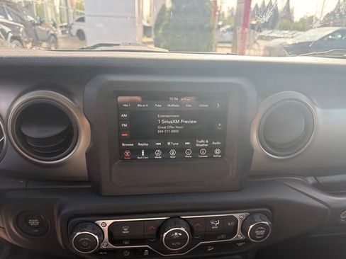 Used 2019 Jeep Wrangler Unlimited Sport S AWD/4WD image 5