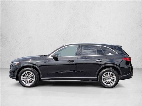 Used 2023 Mercedes-Benz GLC 300 4MATIC image 9