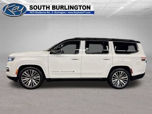 Used 2024 Jeep Grand Wagoneer Series III AWD/4WD image 3