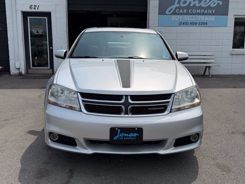 Used 2011 Dodge Avenger Lux FWD image 3