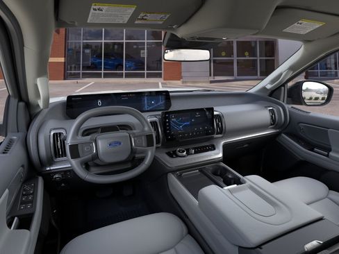 New 2026 Ford Expedition Active AWD/4WD image 9