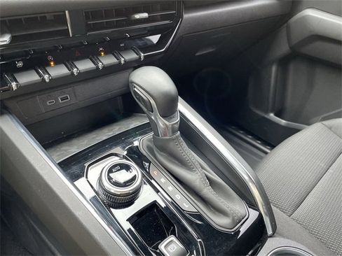 Used 2023 GMC Canyon Elevation image 21