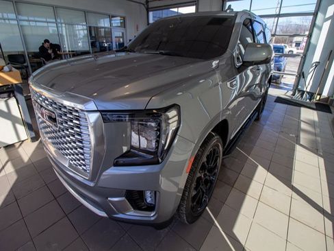 Used 2024 GMC Yukon Denali image 2