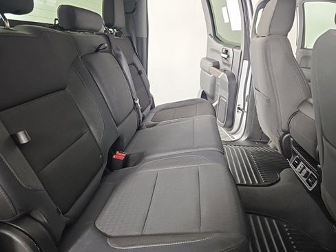 Used 2019 Chevrolet Silverado 1500 RST image 37