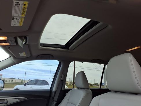 Used 2022 Honda Pilot Special Edition image 14