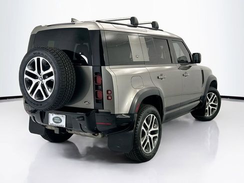 Used 2022 Land Rover Defender 110 X-Dynamic HSE AWD/4WD image 5