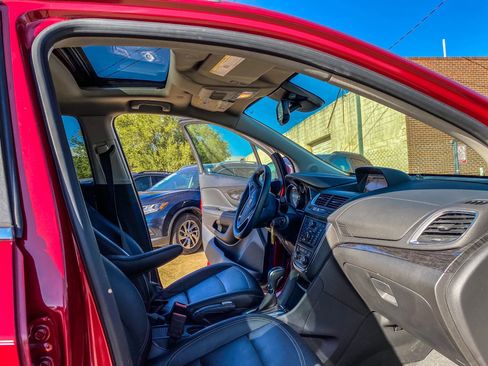 Used 2015 Buick Encore Leather w/ Experience Buick Package image 30