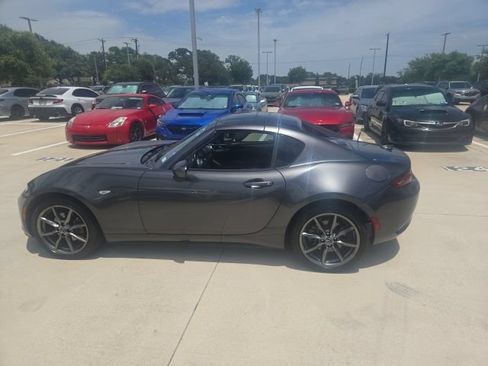 Used 2017 MAZDA MX-5 Miata RF Grand Touring RWD image 5