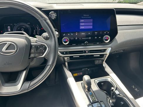 Used 2024 Lexus RX 350h w/ Convenience Package AWD/4WD image 17