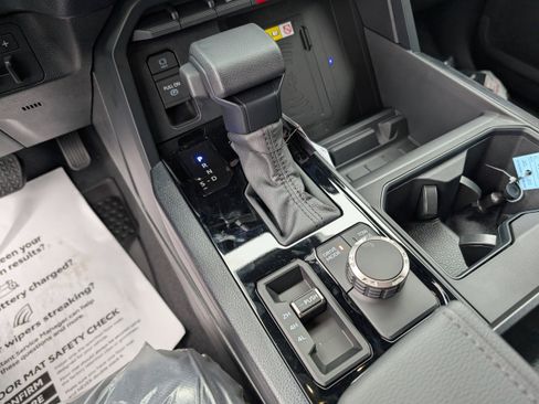 New 2026 Toyota Tundra SR5 image 17