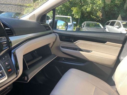 Used 2019 Honda Odyssey Elite image 34
