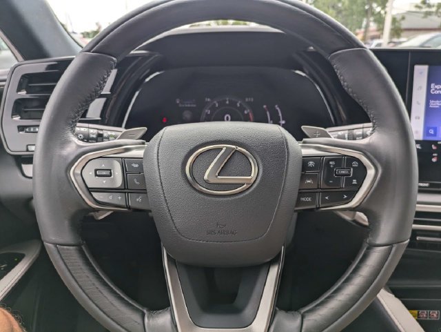 Used 2023 Lexus RX 350 Premium w/ Accessory Package (Z1) FWD image 34