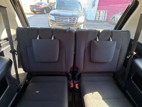 Used 2021 Toyota 4Runner SR5 AWD/4WD image 28