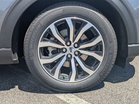 New 2025 Ford Explorer ST-Line image 11