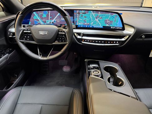 New 2026 Cadillac Lyriq Sport AWD/4WD image 4