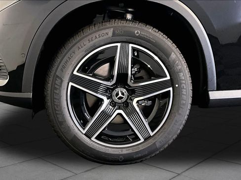 New 2026 Mercedes-Benz GLC 300 4MATIC image 17