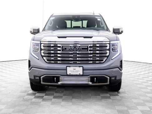 Used 2025 GMC Sierra 1500 Denali w/ Denali Reserve Package image 10