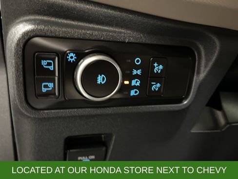 Used 2023 Ford Bronco Wildtrak image 13