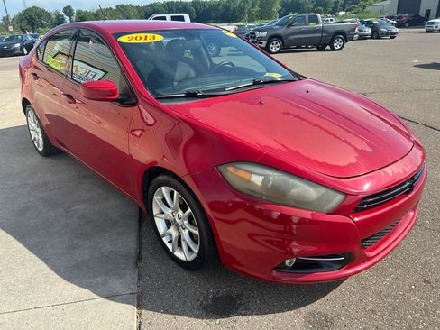 Used 2013 Dodge Dart SXT FWD image 3