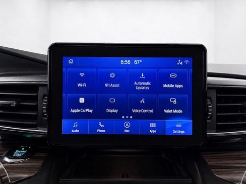 Used 2020 Ford Explorer Limited AWD/4WD image 34
