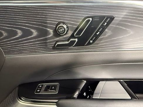 Certified 2024 Cadillac Lyriq Sport AWD/4WD image 33