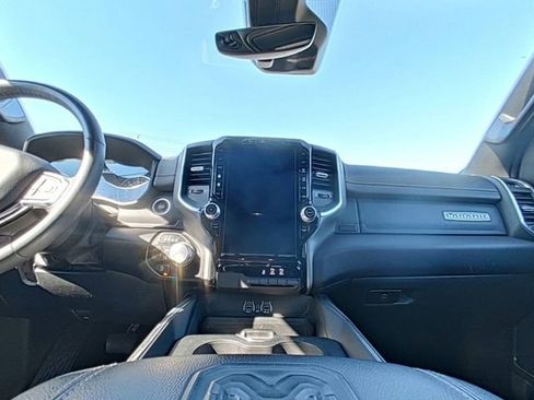 Used 2025 RAM 1500 Laramie image 25