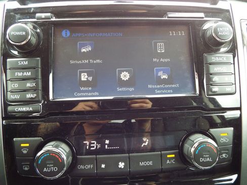 Used 2018 Nissan Titan Platinum Reserve w/ Platinum Utility Package image 19